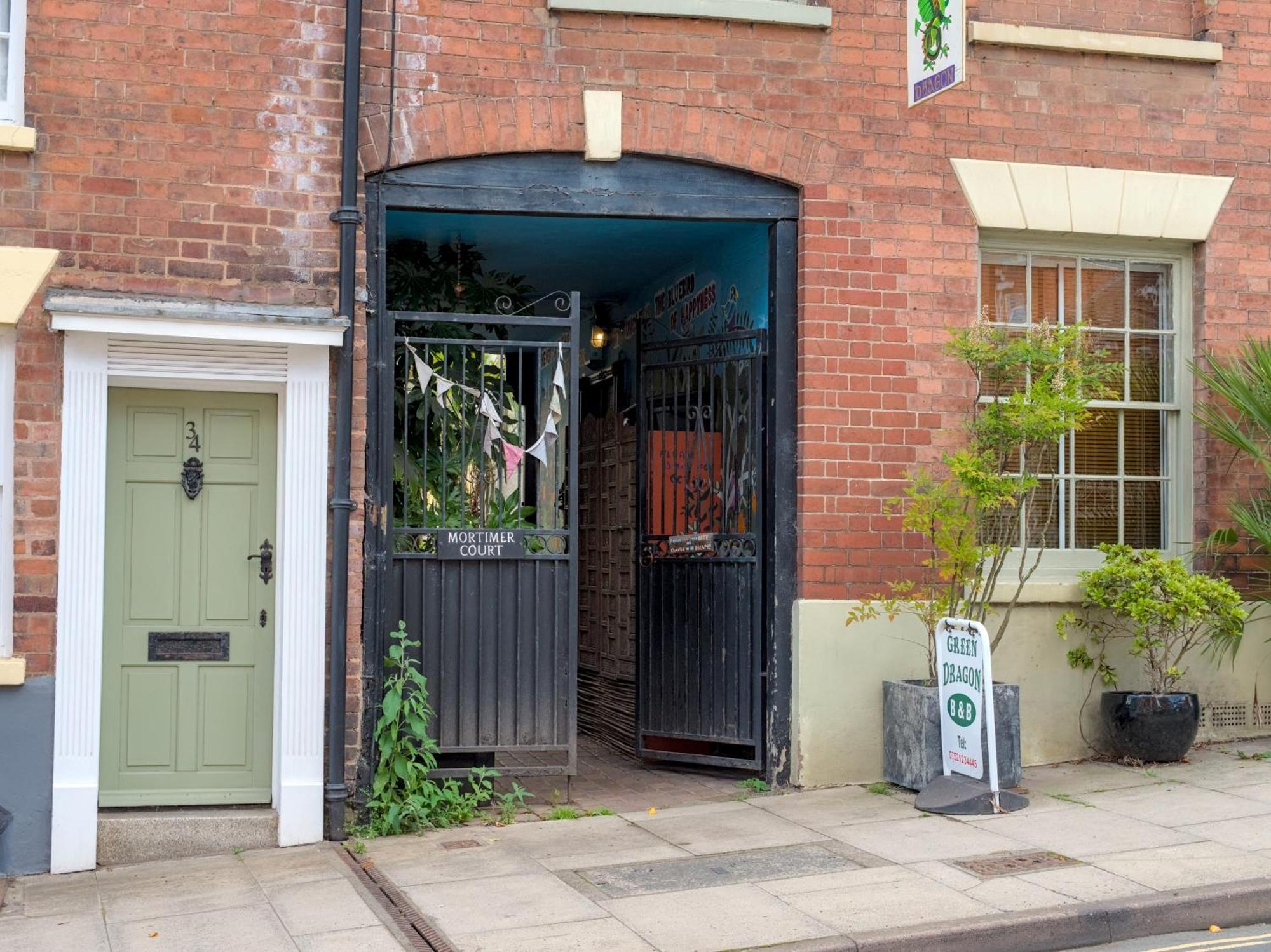 The Lilley Pad In Ludlow Cosy, Central, Perfect For Couples, Netflix & Parking Permit Exteriér fotografie