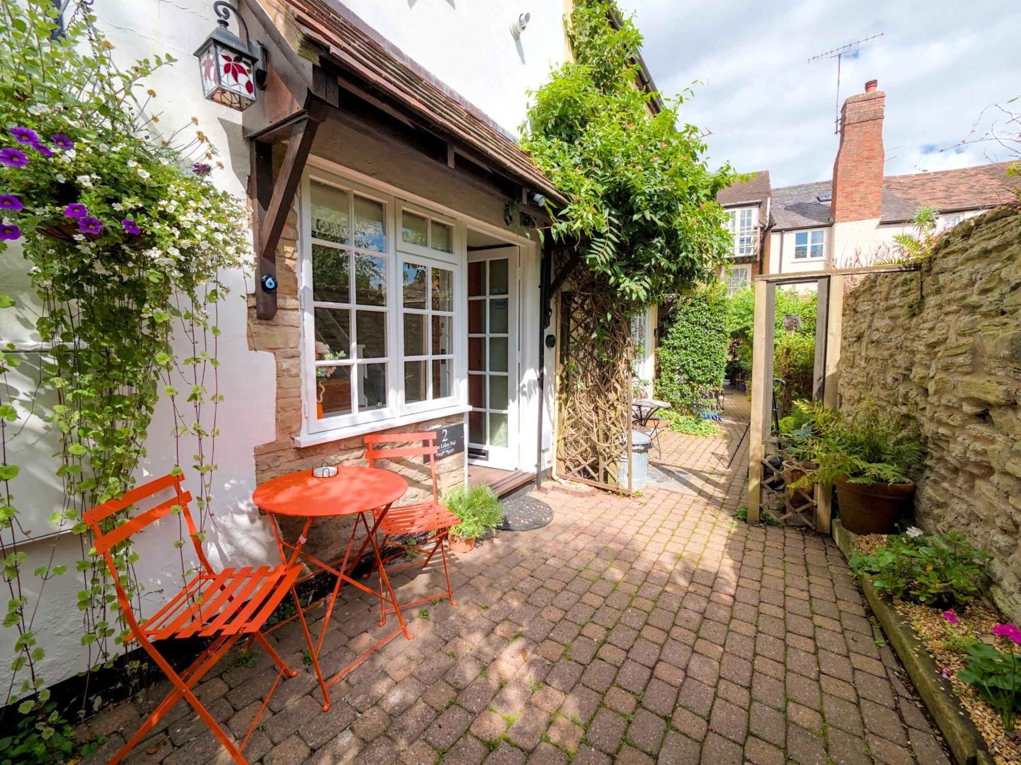 The Lilley Pad In Ludlow Cosy, Central, Perfect For Couples, Netflix & Parking Permit Exteriér fotografie